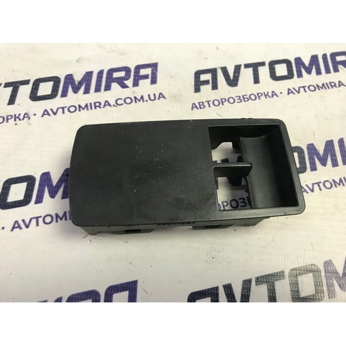 Рамка блоку склопідйомника Opel Insignia 2008-2017 13222226